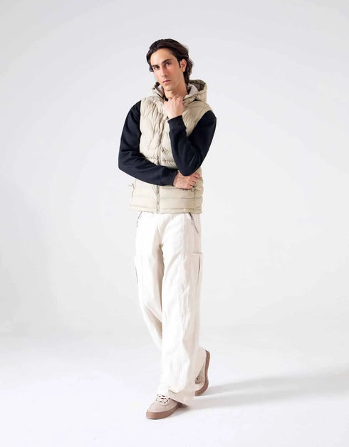 HOODED PUFFER VEST